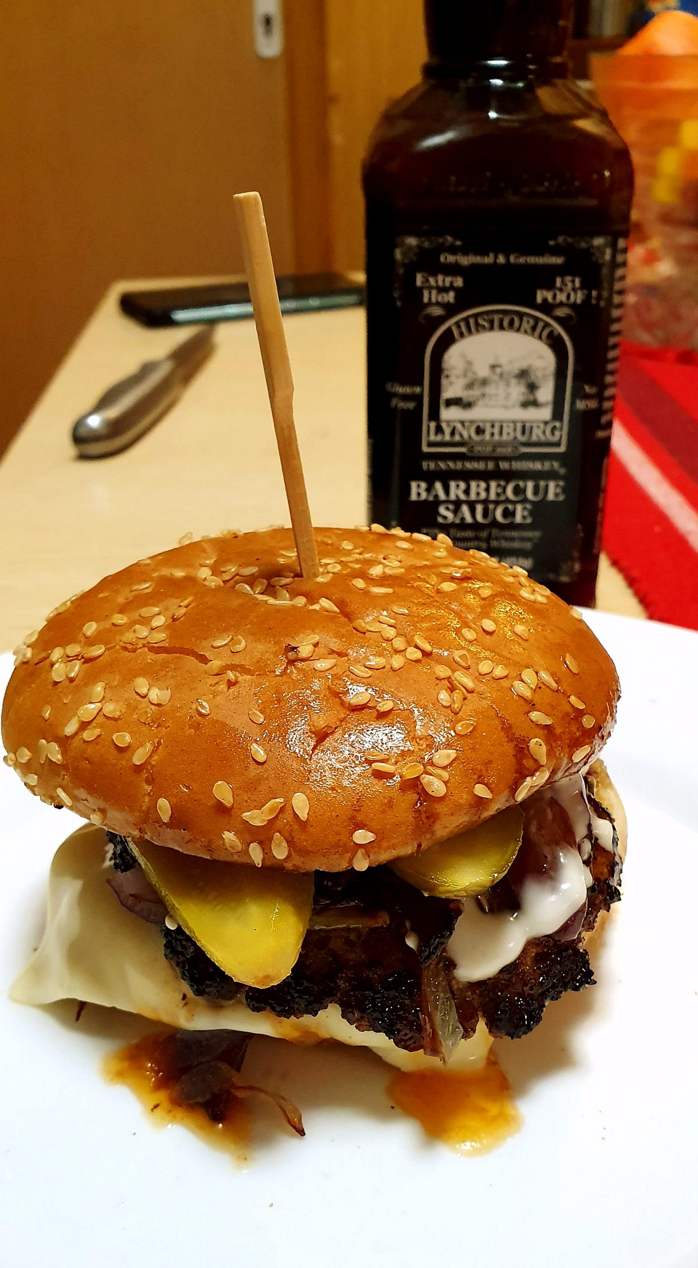 BBQ sauce, chilli, burger,